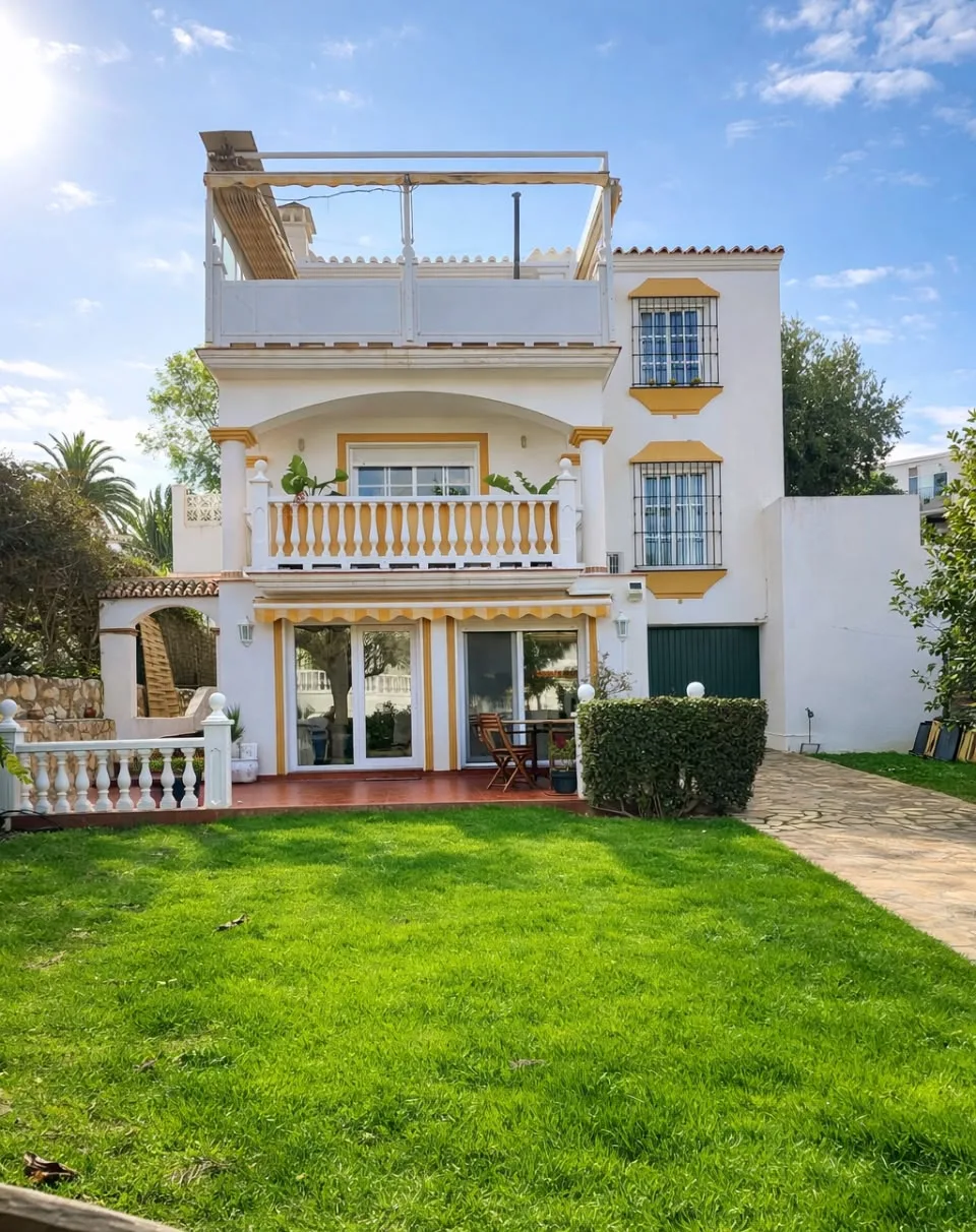 Villa independiente con dos viviendas - foto 3