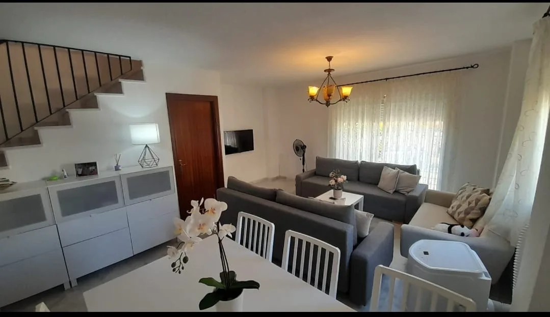 Fantástica Casa adosada a 200 m de la playa - foto 2